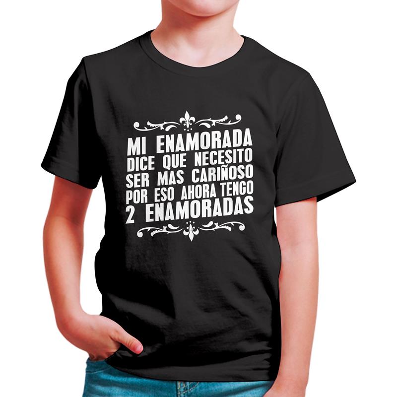 Polo Niño Tengo 2 Enamoradas (D0971 Boleto.Store)