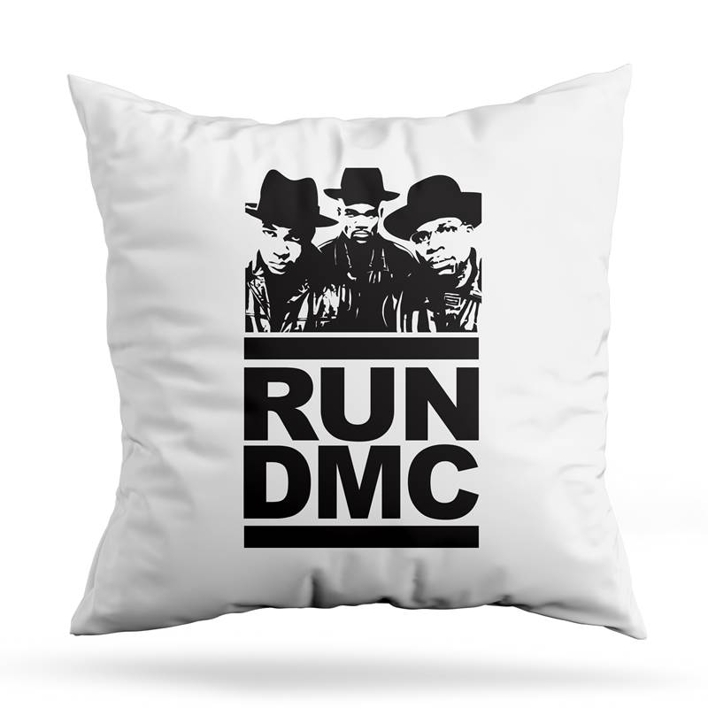 Cojin Deco Run Dmc Black (D0485 Boleto.Store)