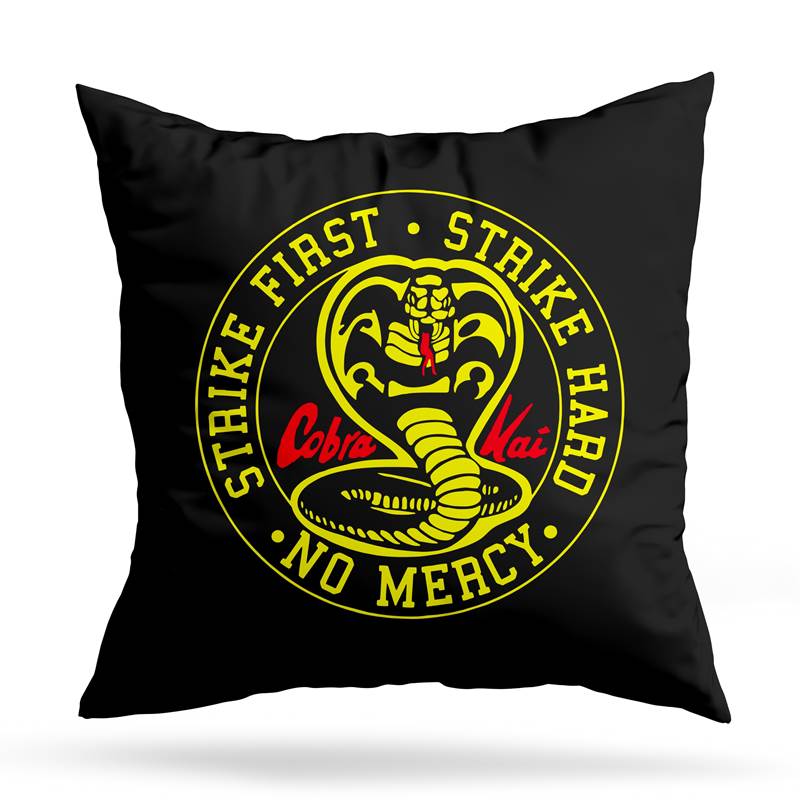Cojin Deco Cobra Mai (D1616 Boleto.Store)